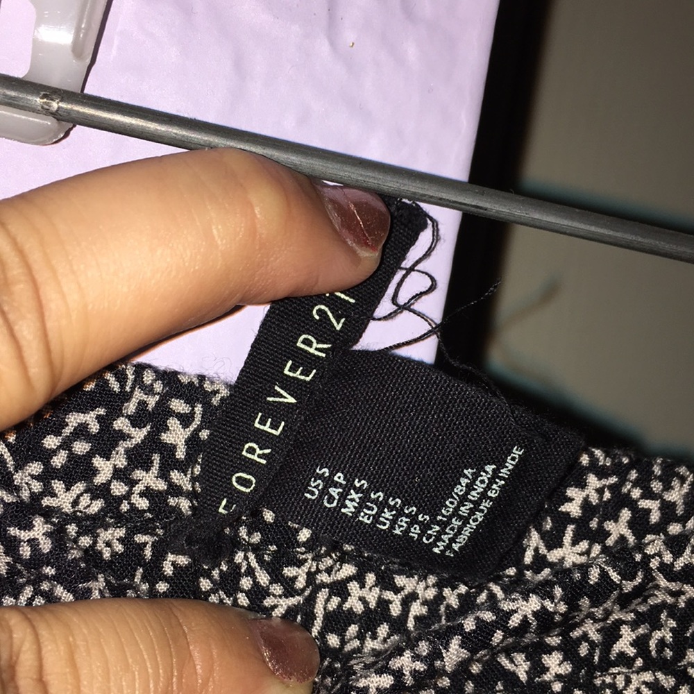 Shorts - Picture 4 of 4